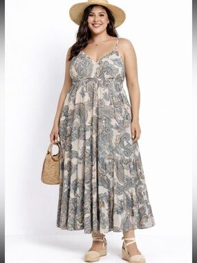 Express Paisley Printa chiffon Maxi Dress size Medium